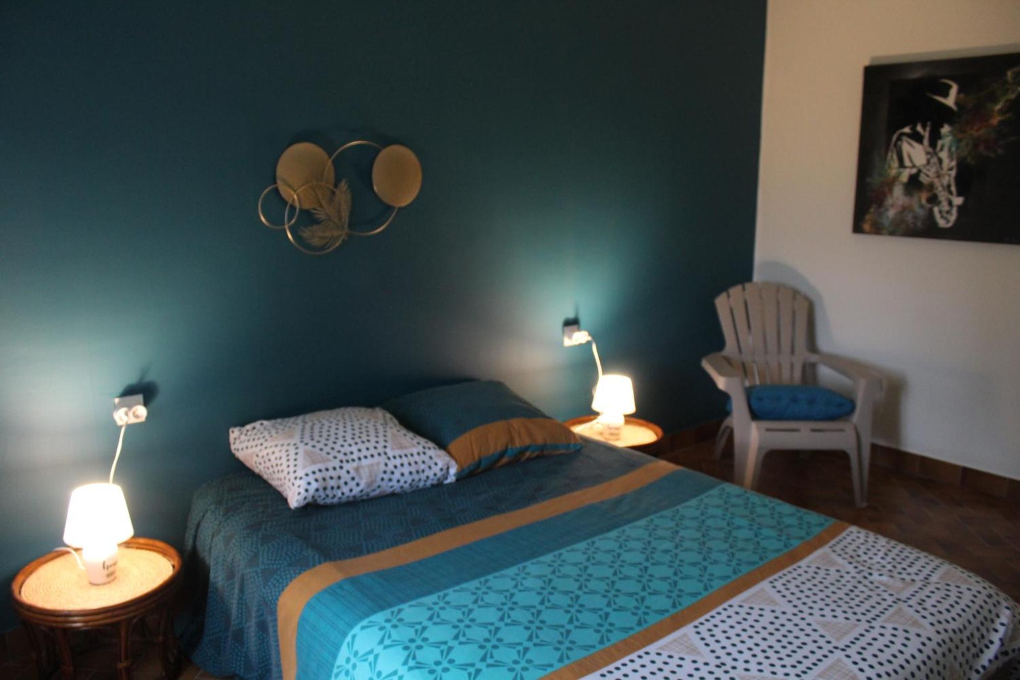 Arts & Passion Bed and Breakfast Mirambeau  Exteriör bild